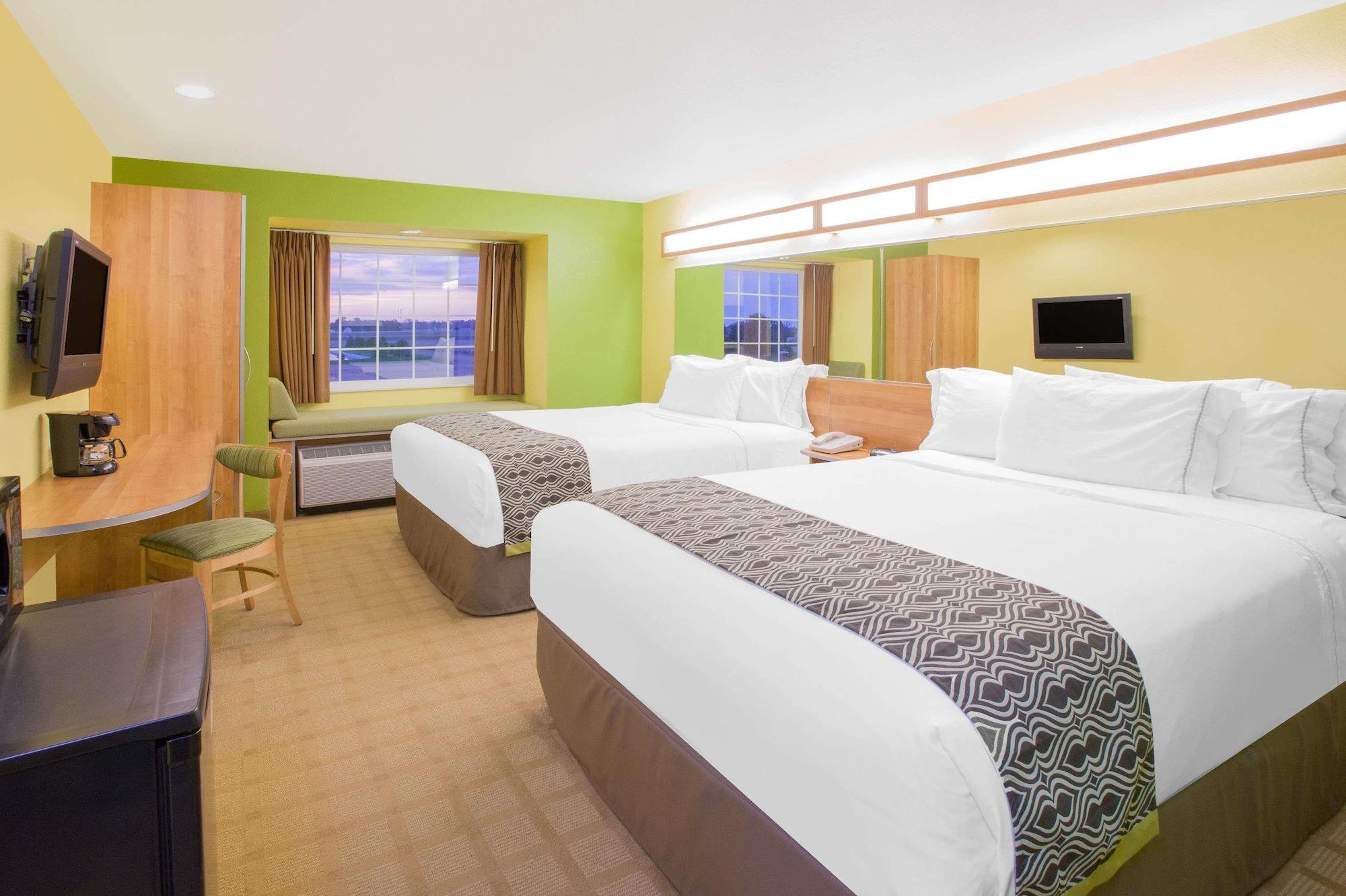 Microtel Inn & Suites By Wyndham Delphos Ngoại thất bức ảnh
