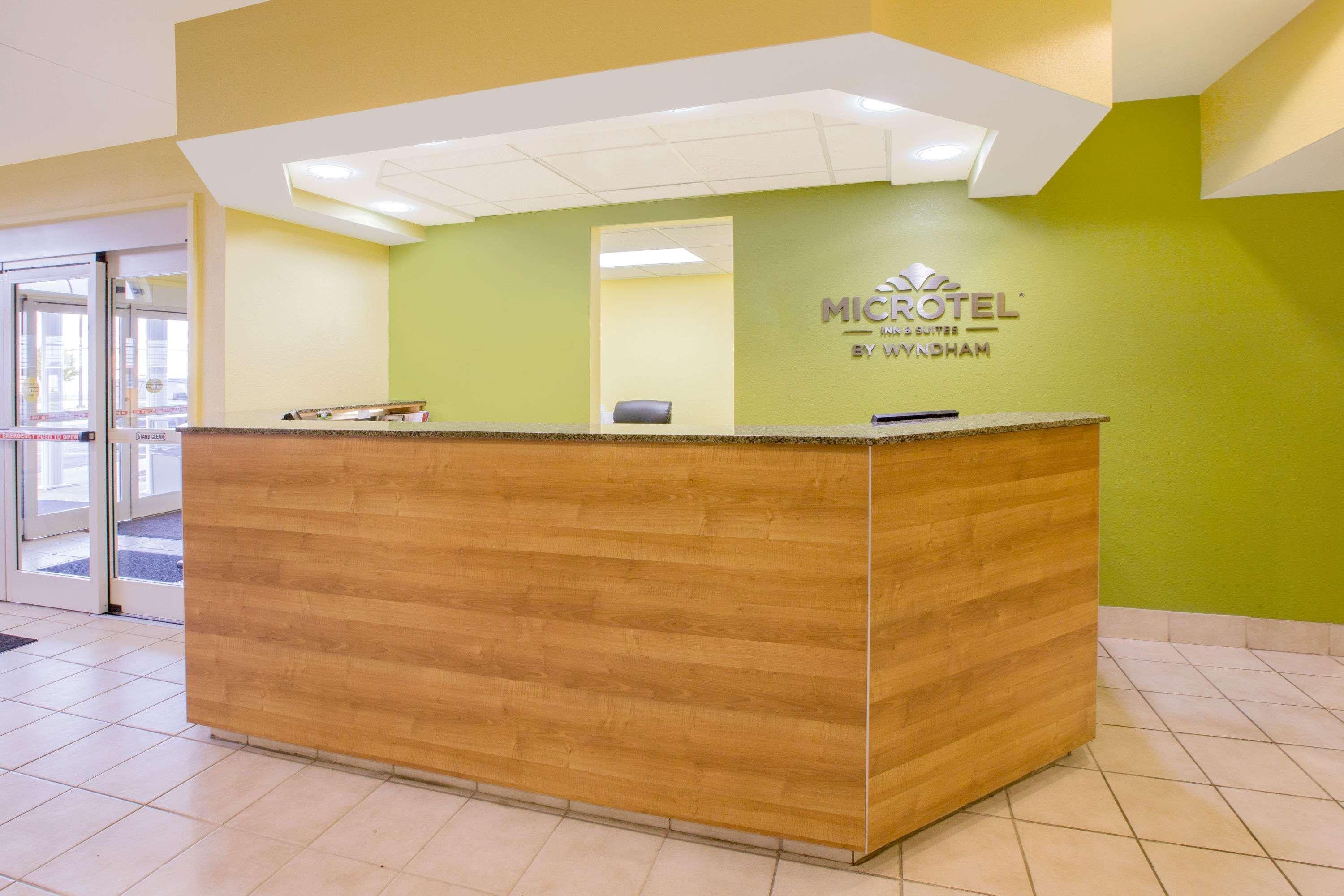Microtel Inn & Suites By Wyndham Delphos Ngoại thất bức ảnh