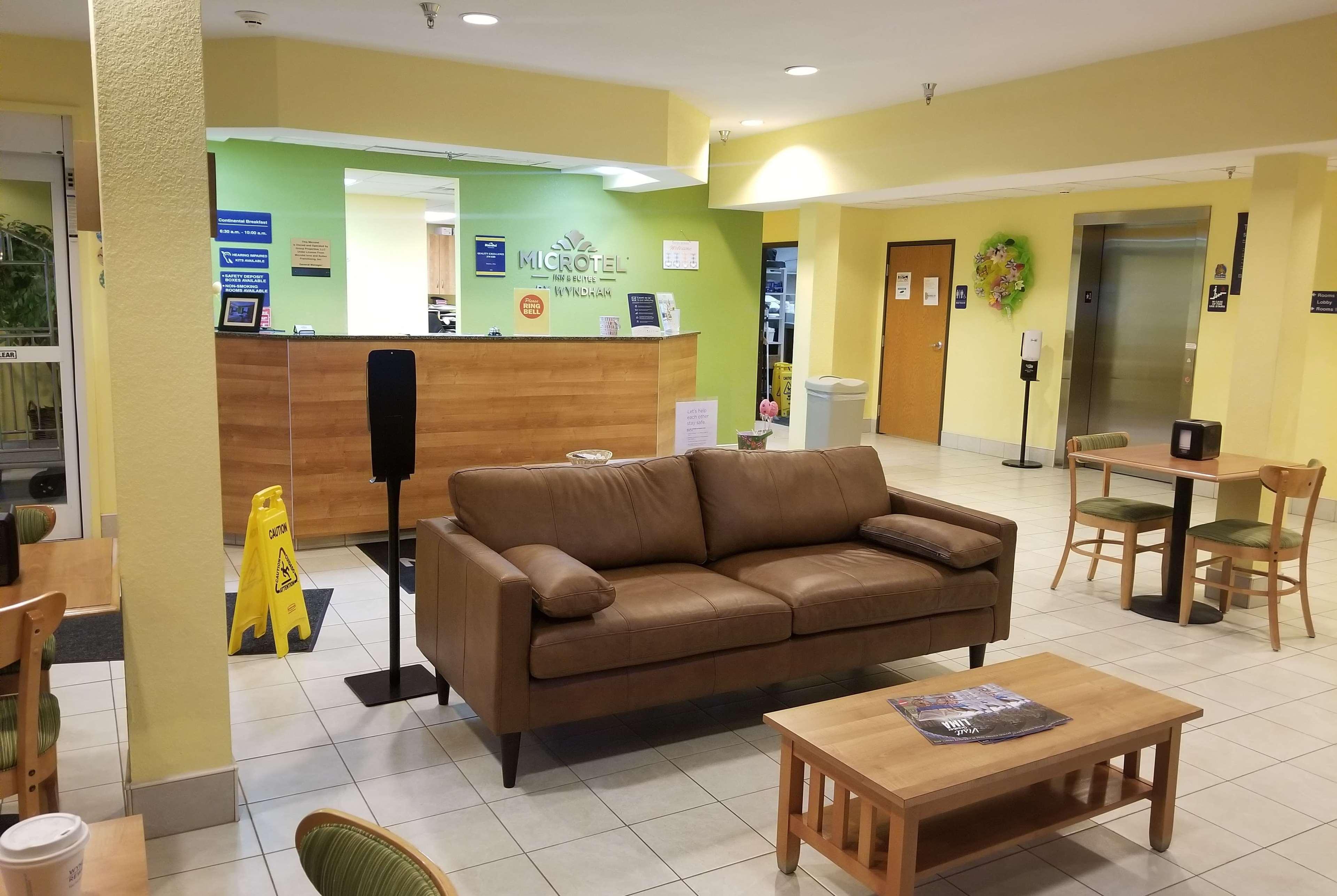 Microtel Inn & Suites By Wyndham Delphos Ngoại thất bức ảnh